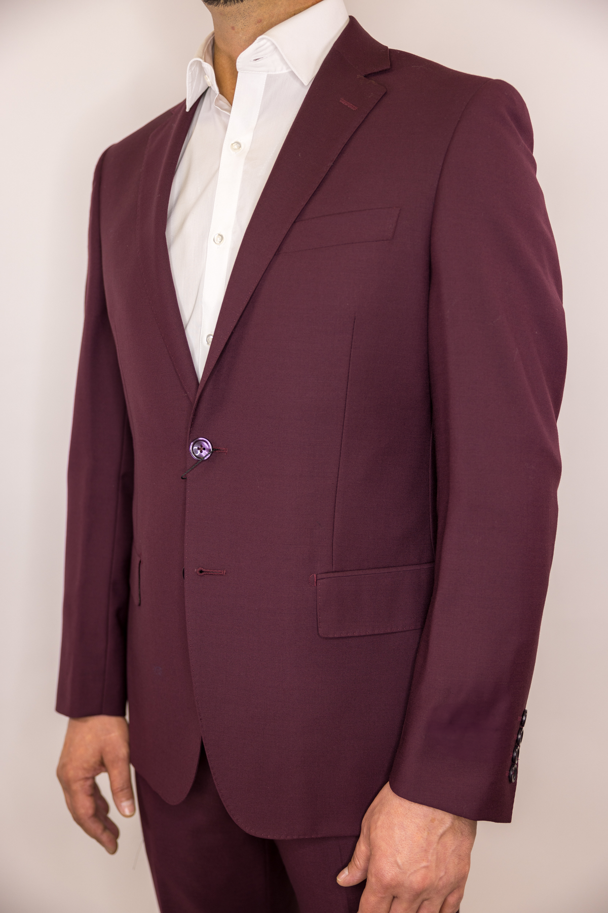 Burgundy Tiglio Luxe Suit